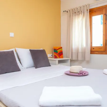 Apanemi Beachhouse Дом отдыха