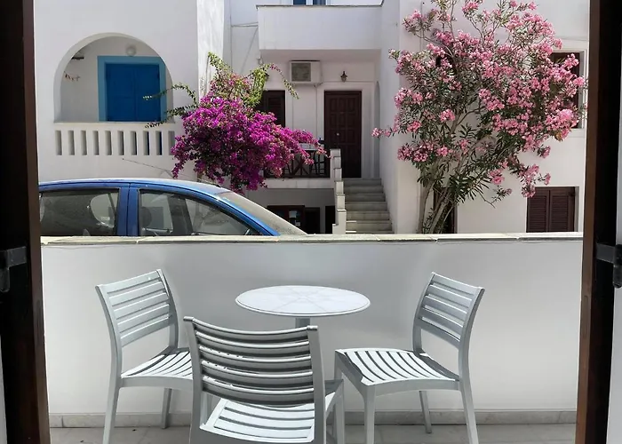Apanemi Beachhouse Naxos City
